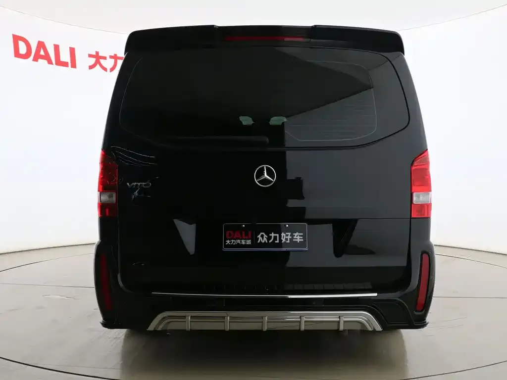 Mercedes-Benz Vito — фото 10