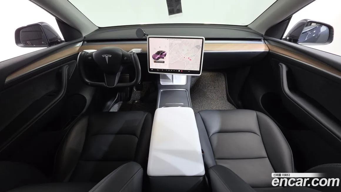Tesla Model Y — фото 3