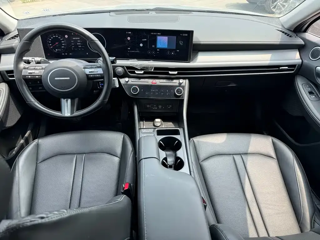 Hyundai Sonata — фото 4