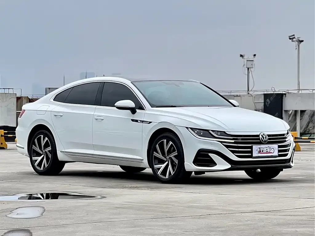 Volkswagen CC — фото 3