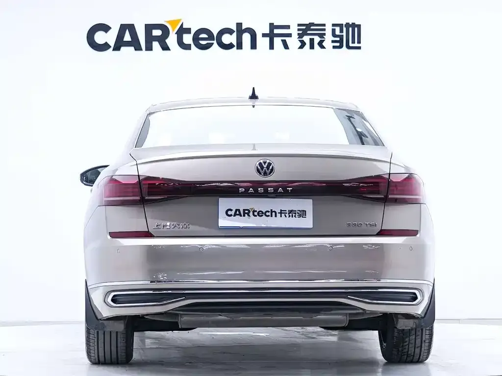 Volkswagen Passat — фото 5