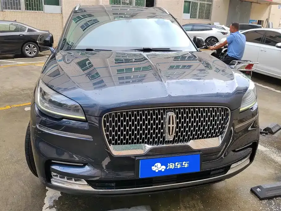 Lincoln Aviator — фото 10