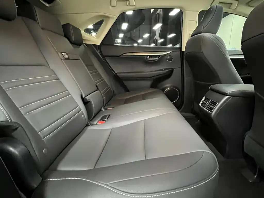Lexus NX 2021 из CN, фото 3