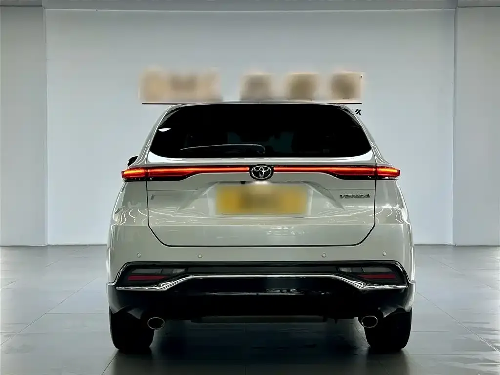 Toyota Venza 2022 из CN, фото 2