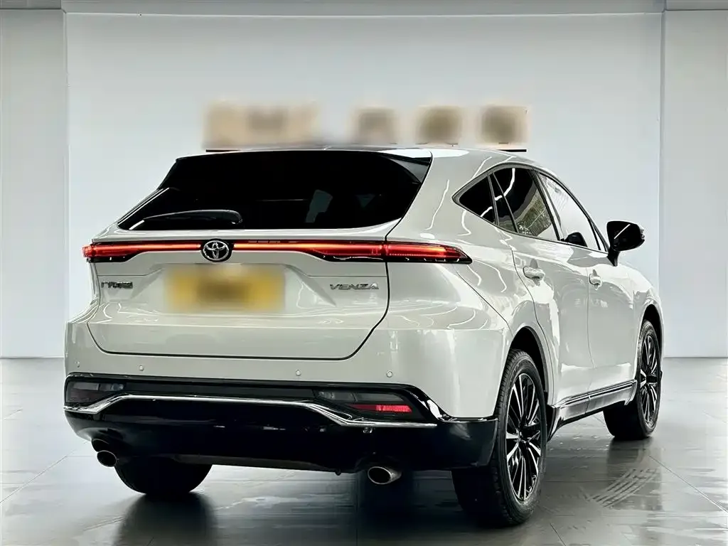 Toyota Venza 2022 из CN, фото 4