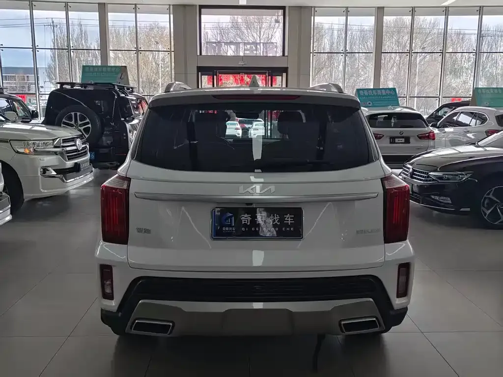 Kia Sportage — фото 9