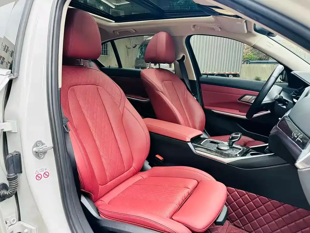 BMW 3 Series 2022 из CN, фото 3