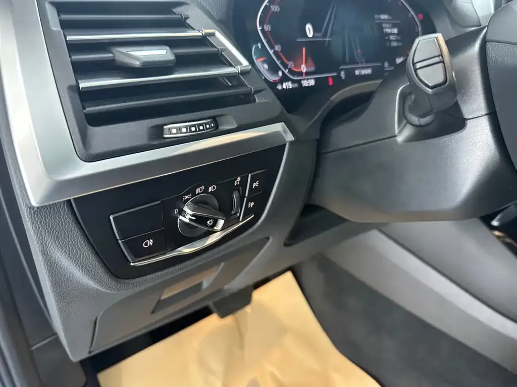 BMW X3 — фото 2