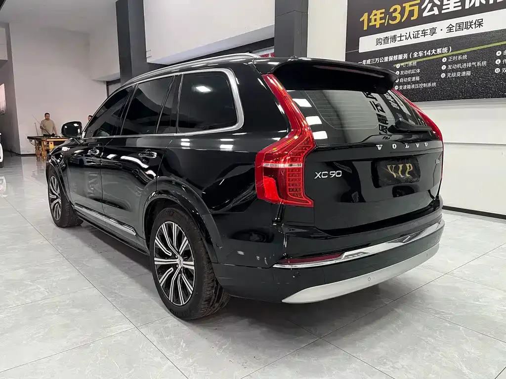 Volvo XC90 — фото 3