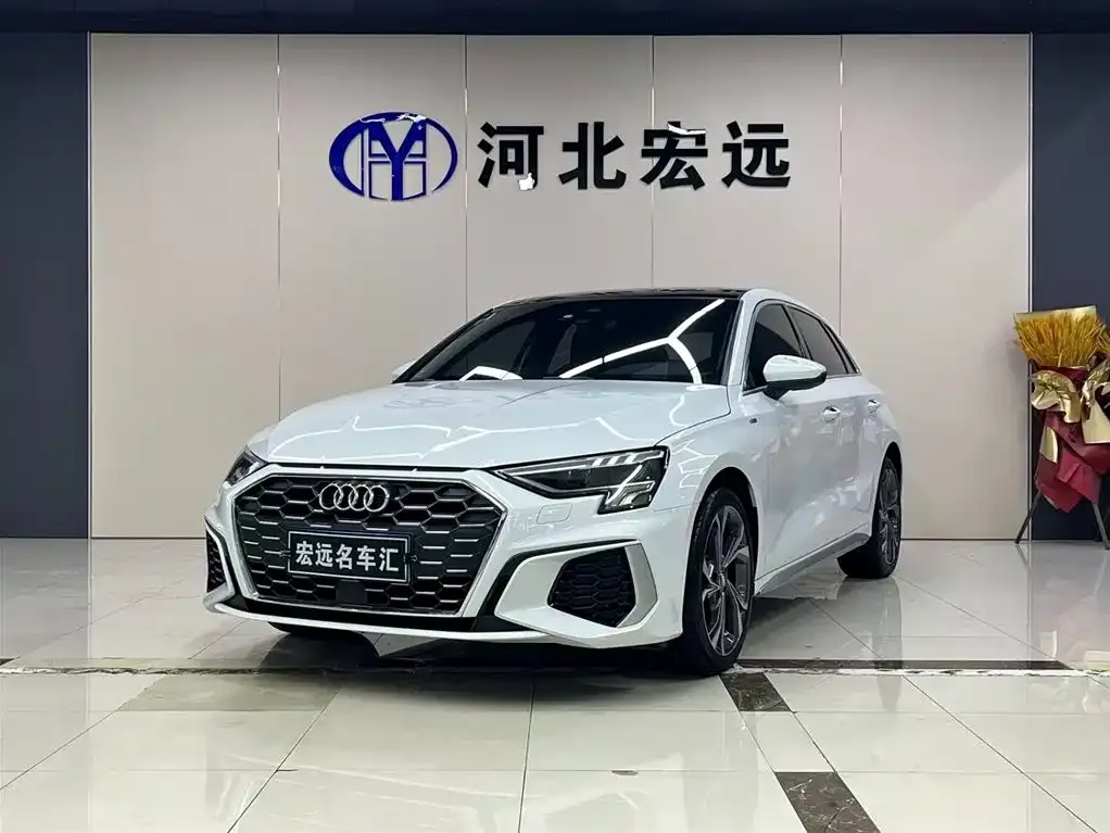 Audi A3 2021 из CN, фото 1
