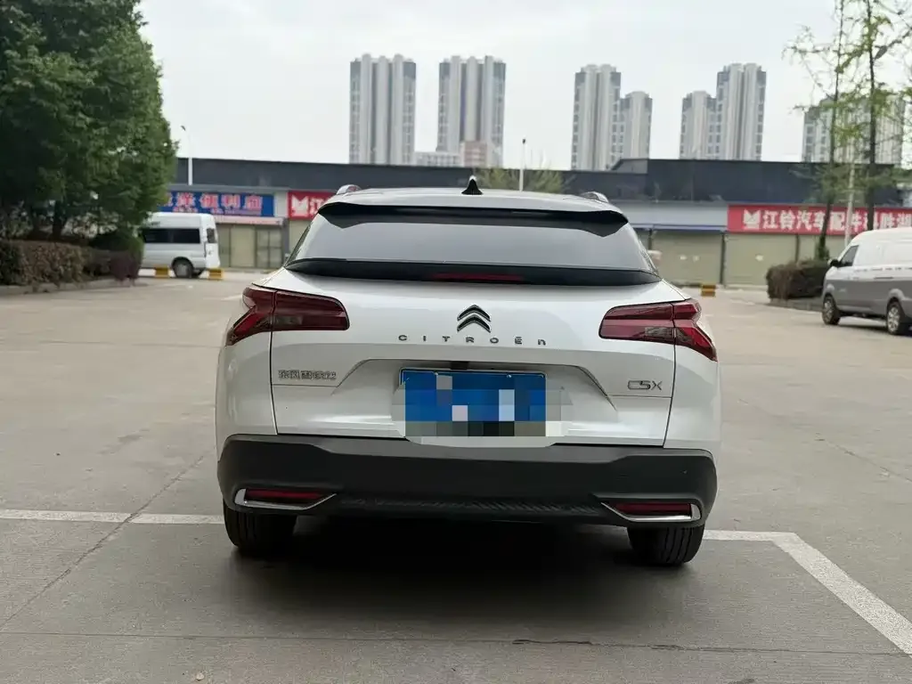 Citroen C5 X 2023 из CN, фото 4