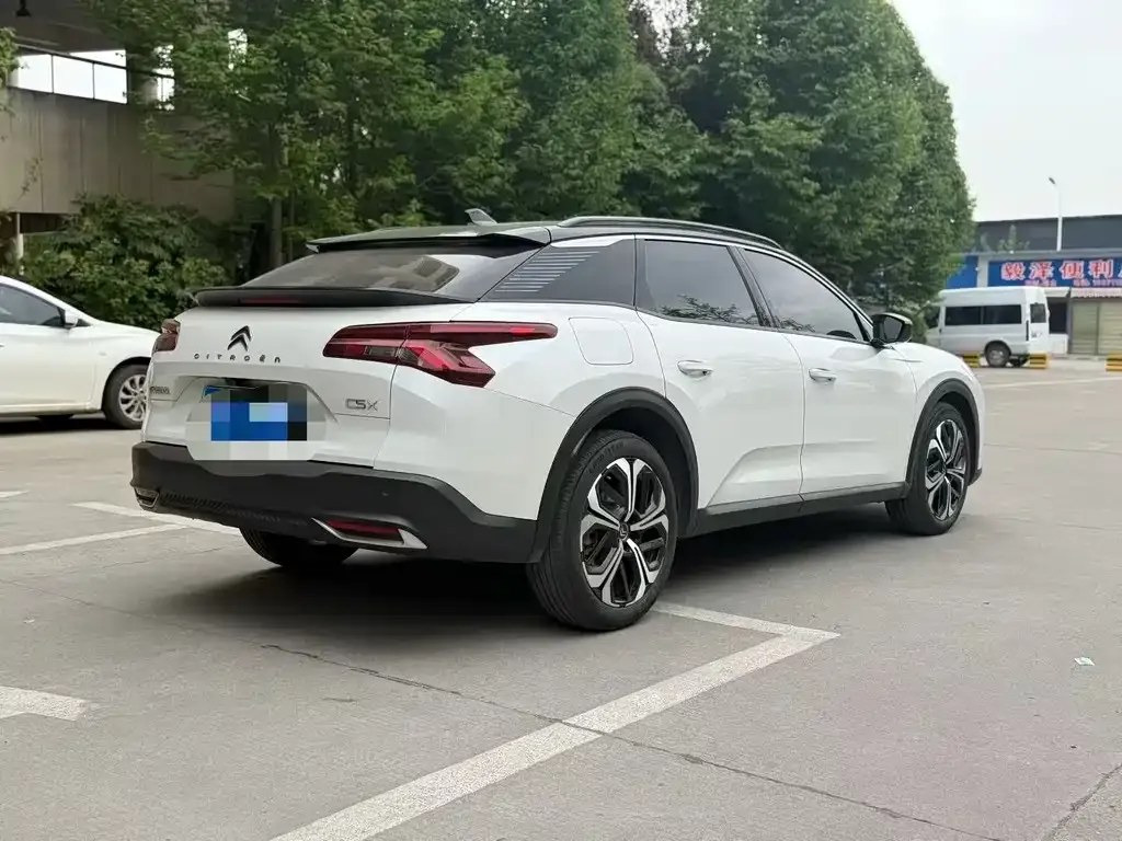 Citroen C5 X 2023 из CN, фото 5