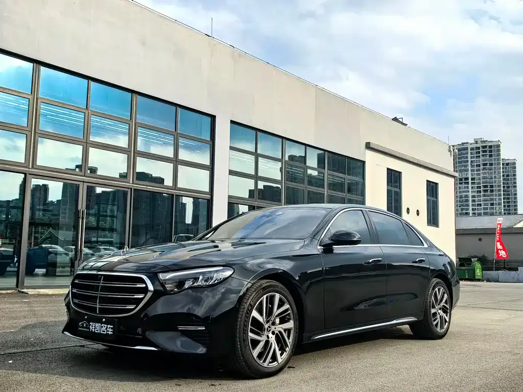 Mercedes-Benz E-Class 2025 из CN, фото 1
