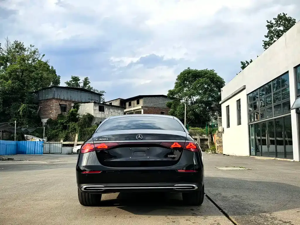 Mercedes-Benz E-Class 2025 из CN, фото 7