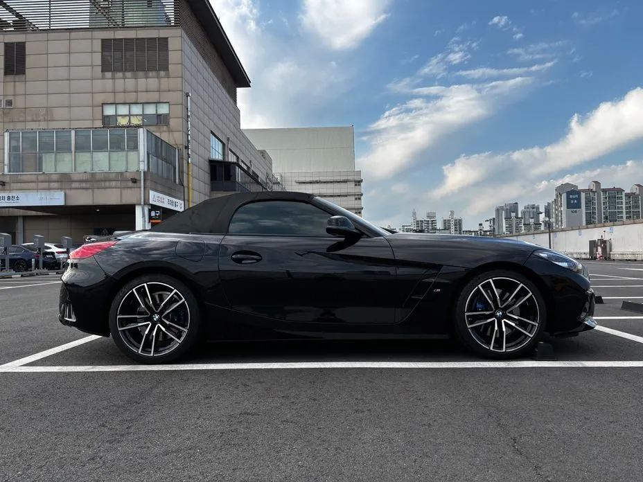 BMW Z4 2024 из KR, фото 4