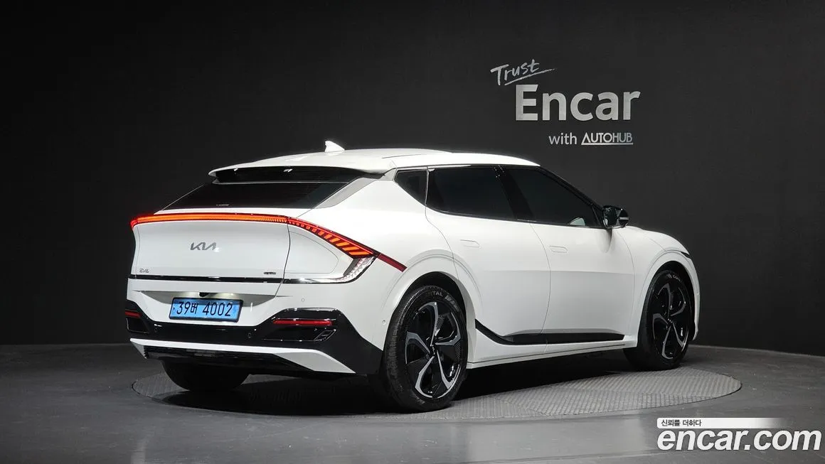 Kia EV6 — фото 5