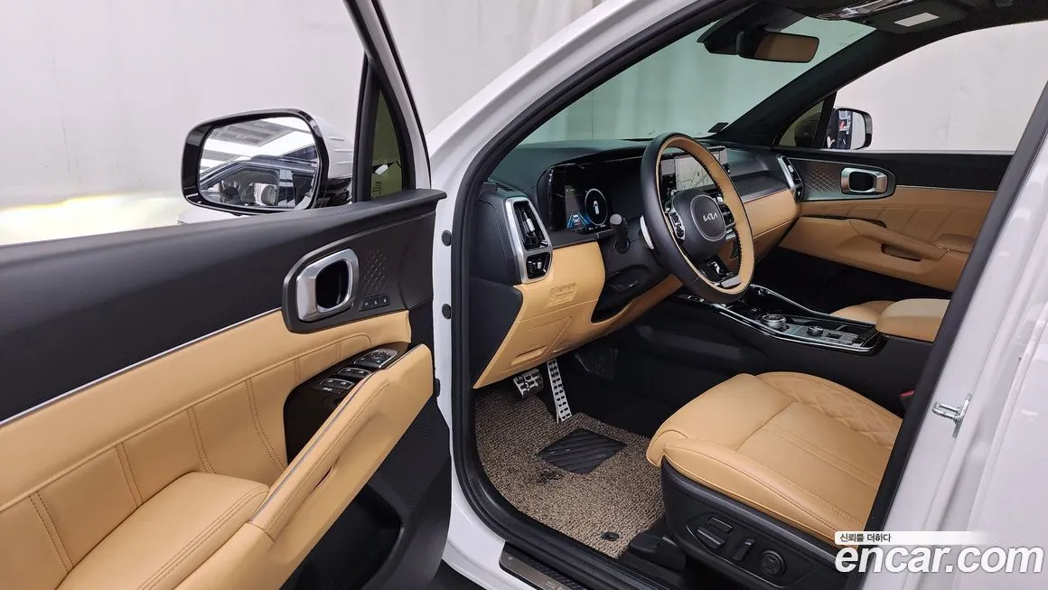 Kia Sorento — фото 8