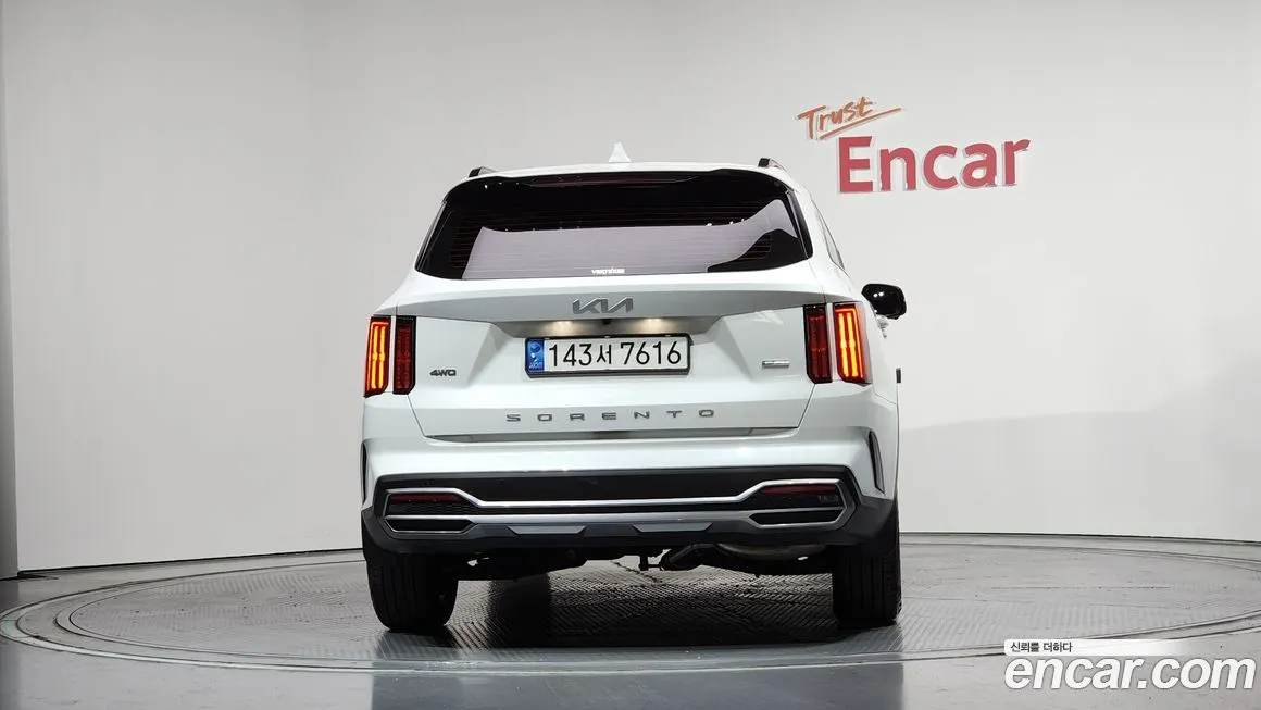 Kia Sorento — фото 3