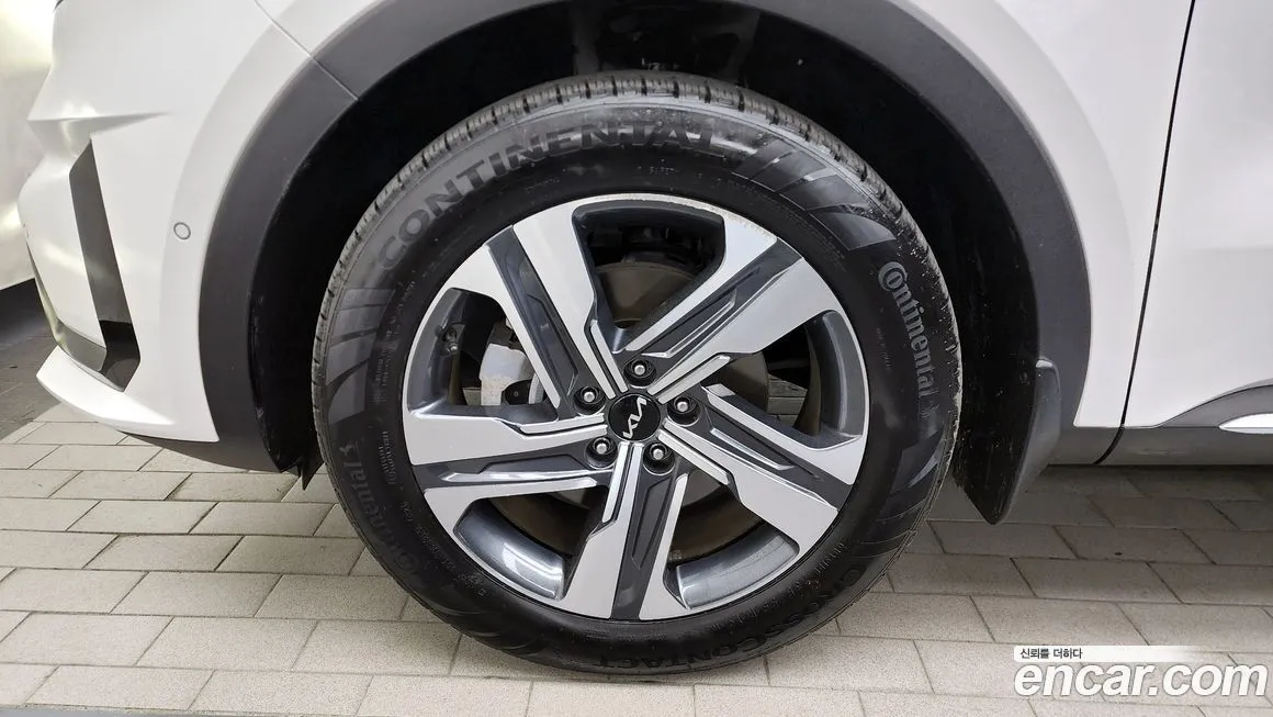 Kia Sorento — фото 4