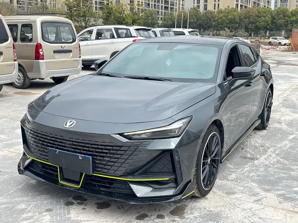 Changan UNI-V