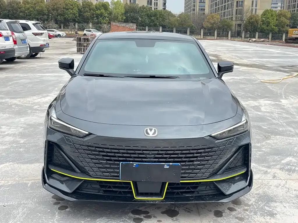Changan UNI-V 2023 из CN, фото 4