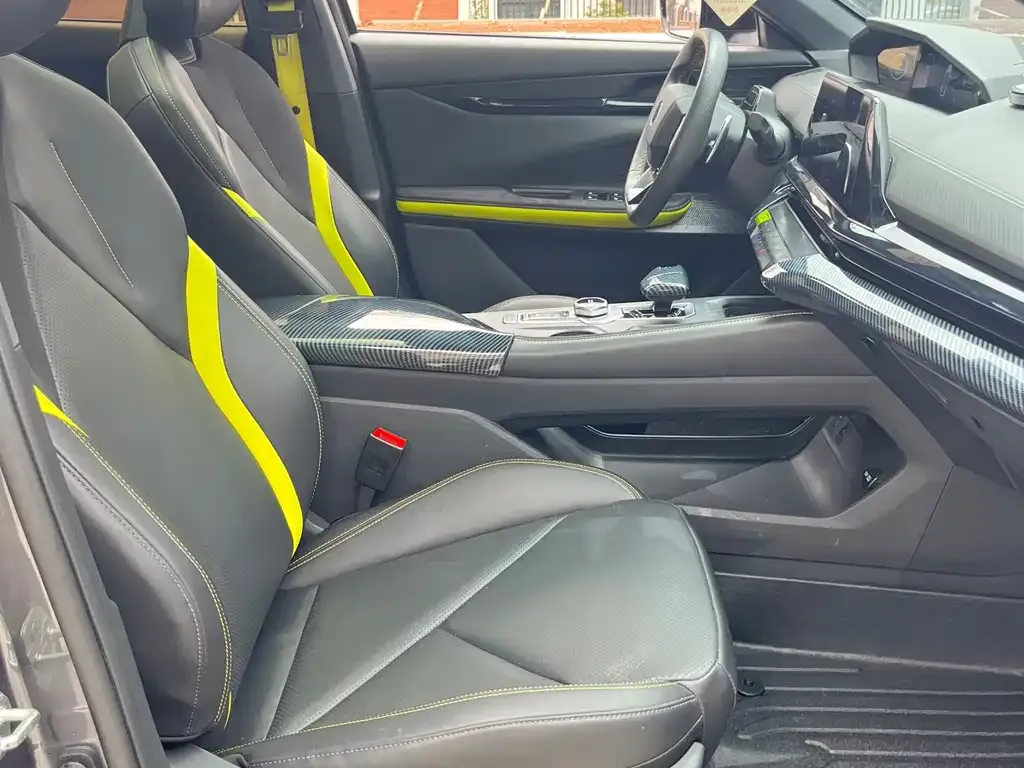 Changan UNI-V 2023 из CN, фото 2