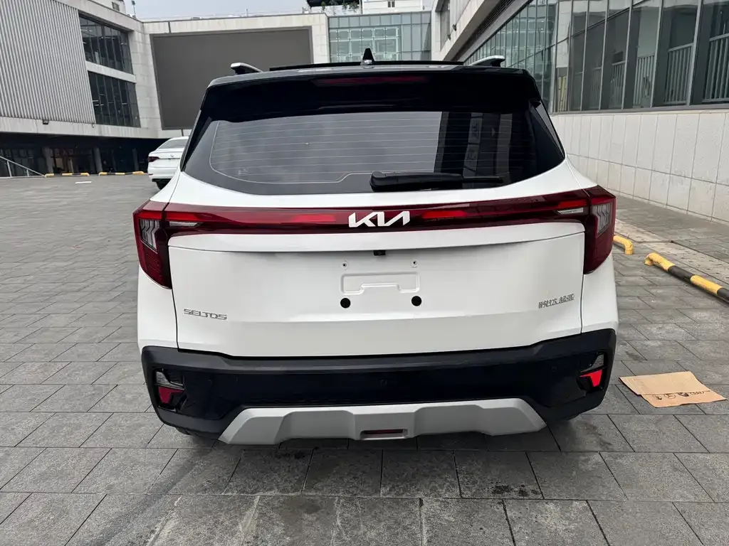Kia Seltos — фото 4