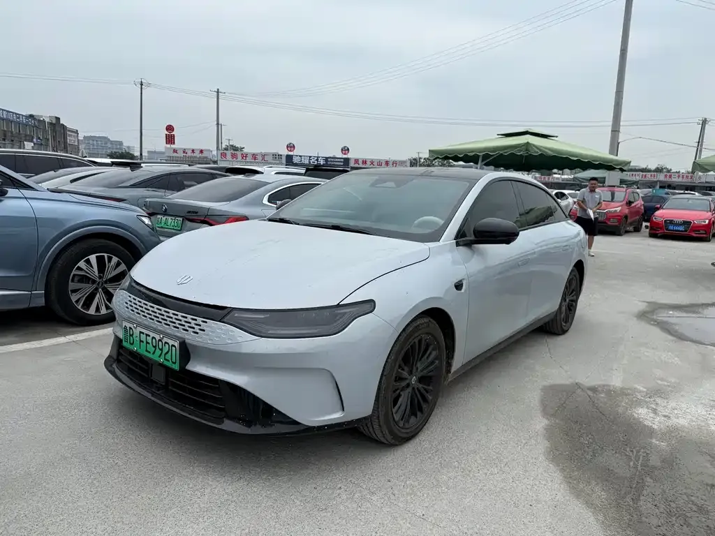 Leapmotor C01