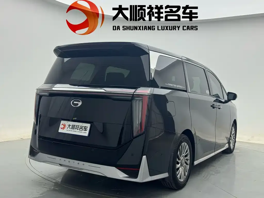 GAC Motor Trumpchi M8 — фото 6