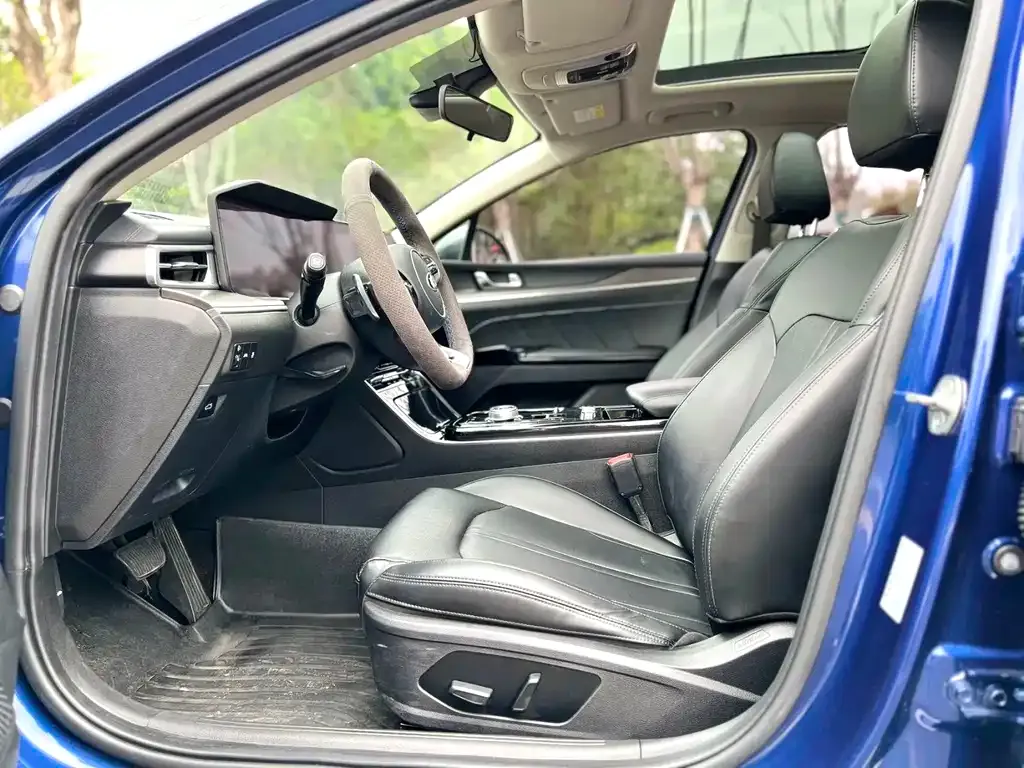 Kia K5 2021 из CN, фото 2