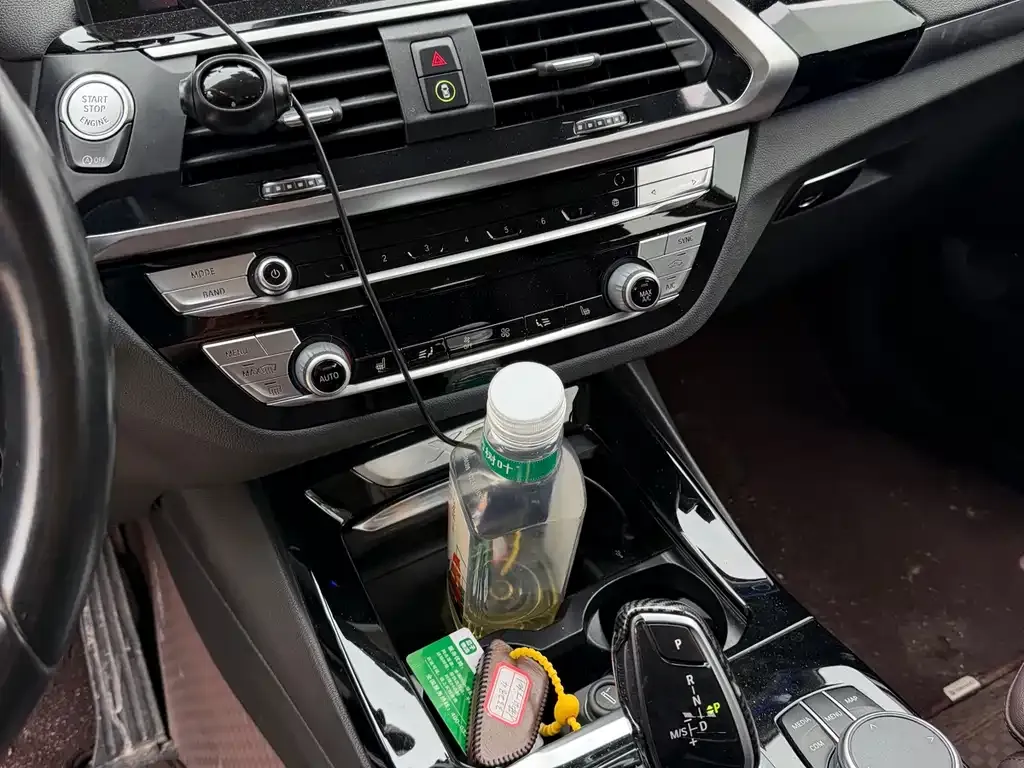 BMW X3 2021 из CN, фото 2