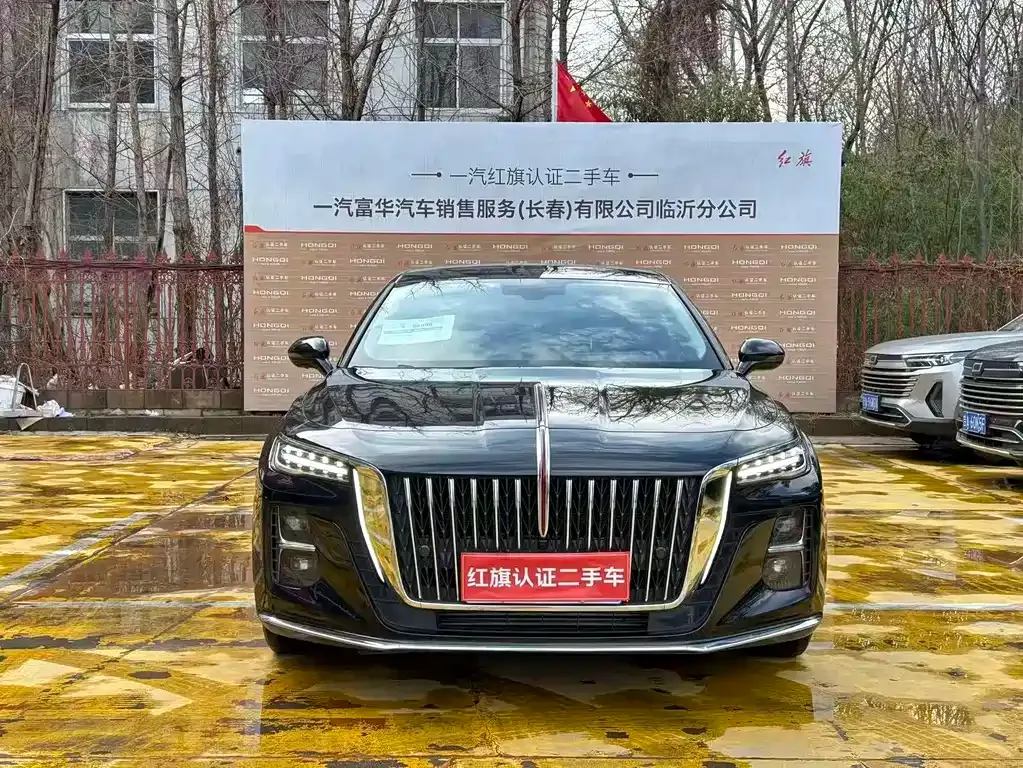 Hongqi H5 — фото 10