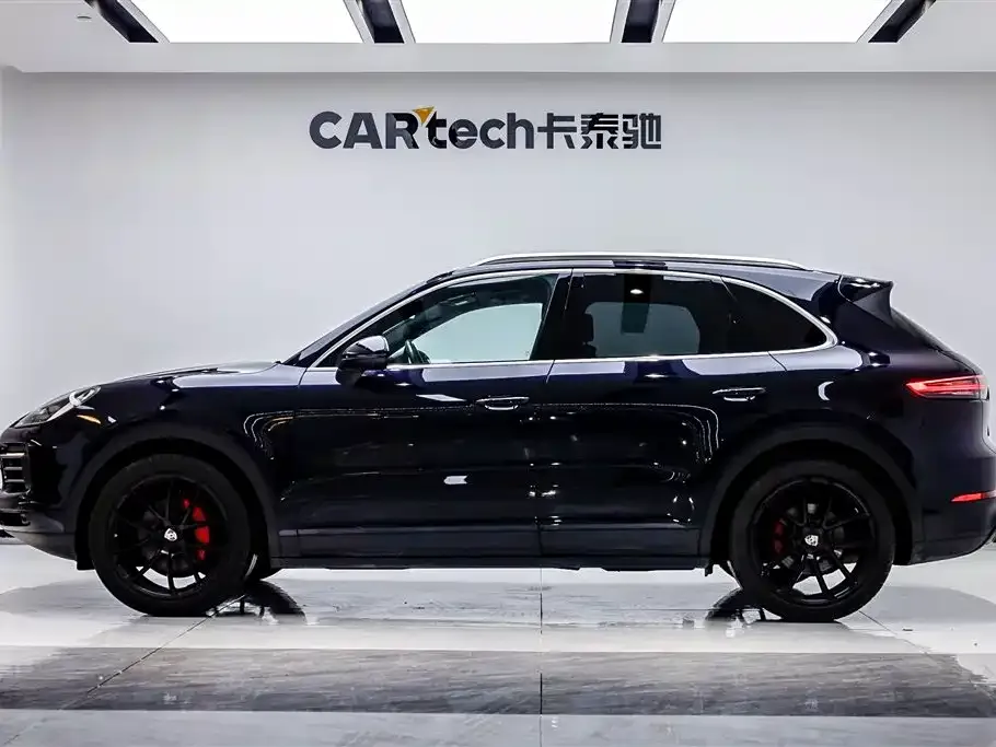 Porsche Cayenne — фото 4