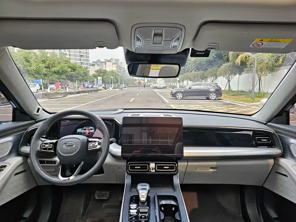 GAC Motor Trumpchi GS8 — фото 10