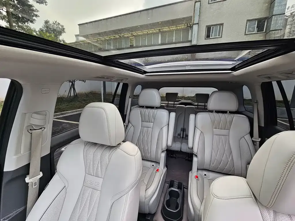 GAC Motor Trumpchi GS8 — фото 3