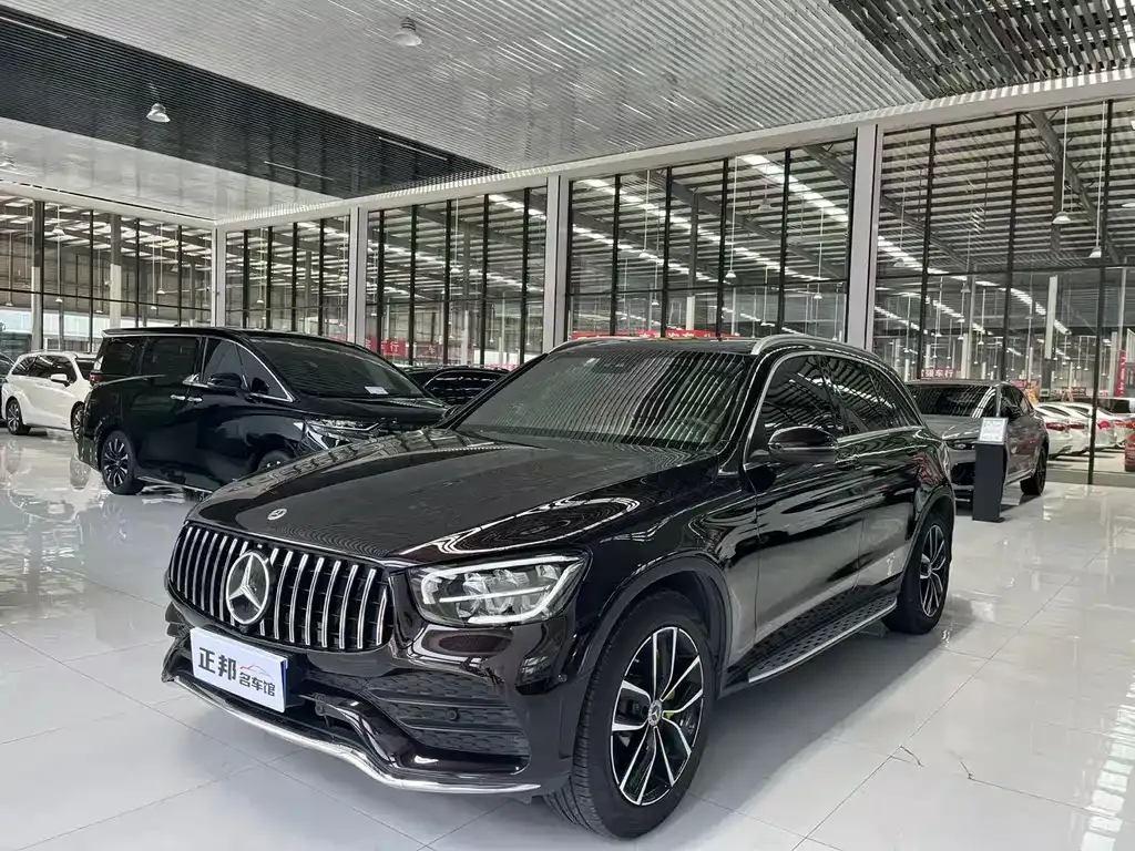 Mercedes-Benz GLC — фото 1