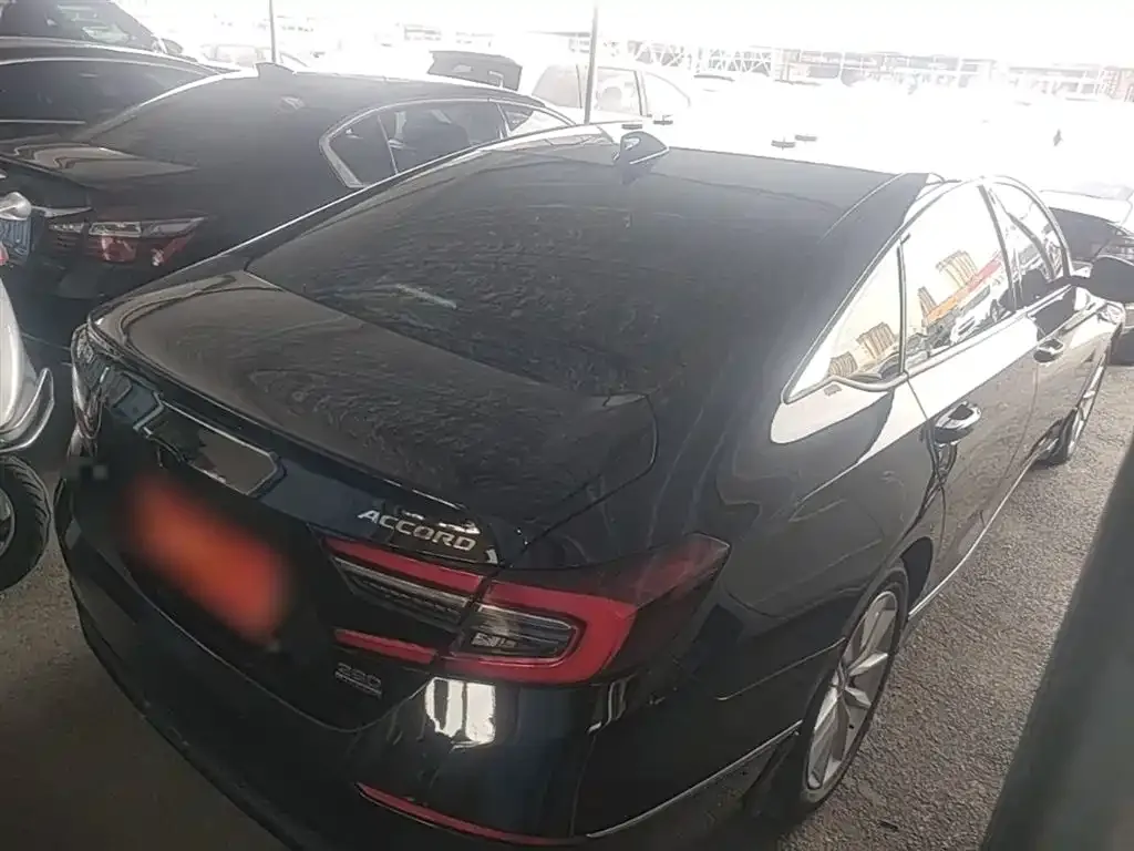 Honda Accord — фото 2