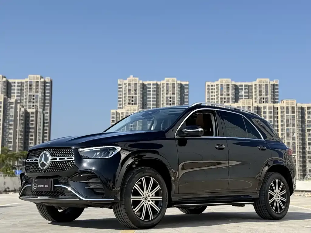 Mercedes-Benz GLE — фото 1