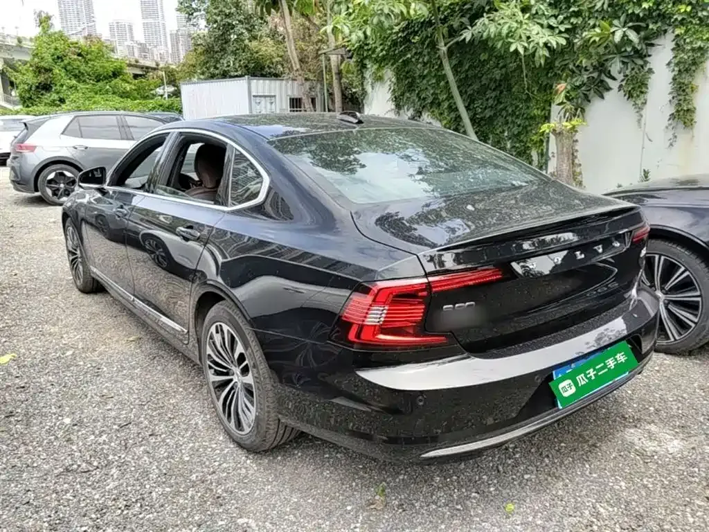 Volvo S90 — фото 10