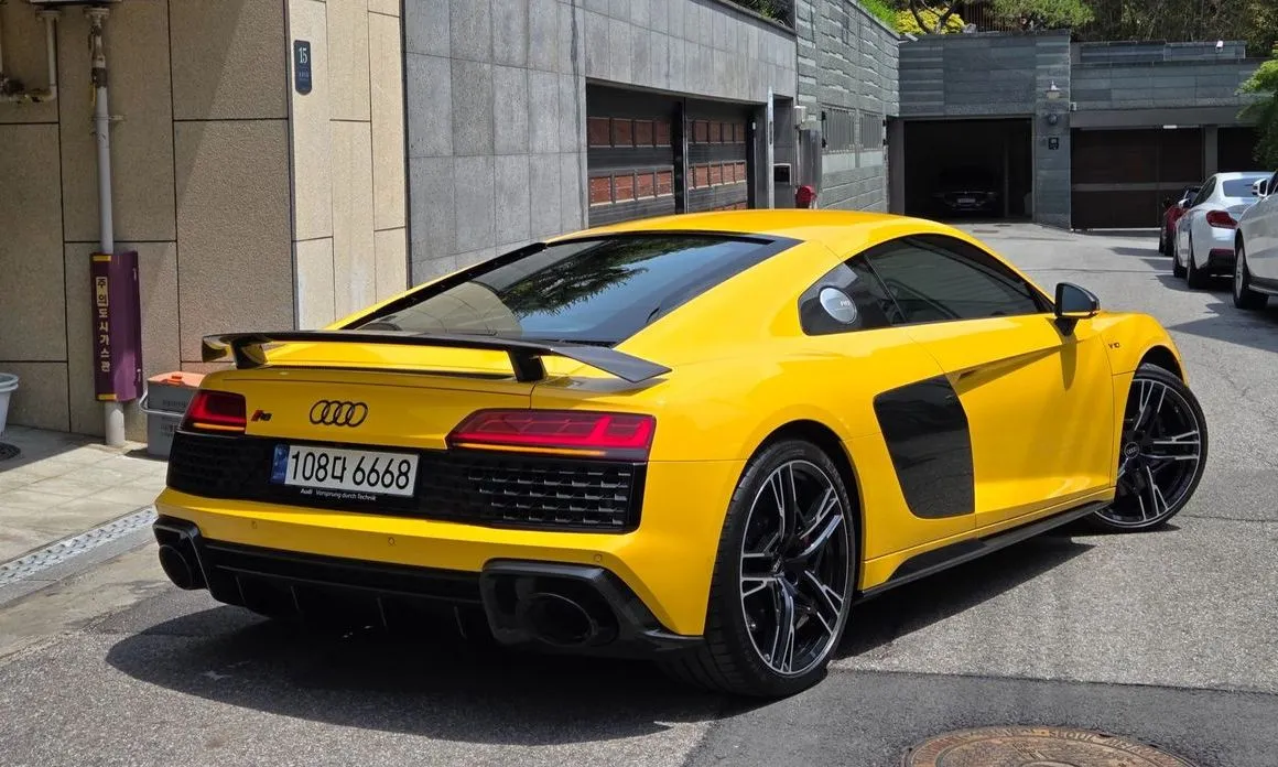 Audi R8 2021 из KR, фото 10