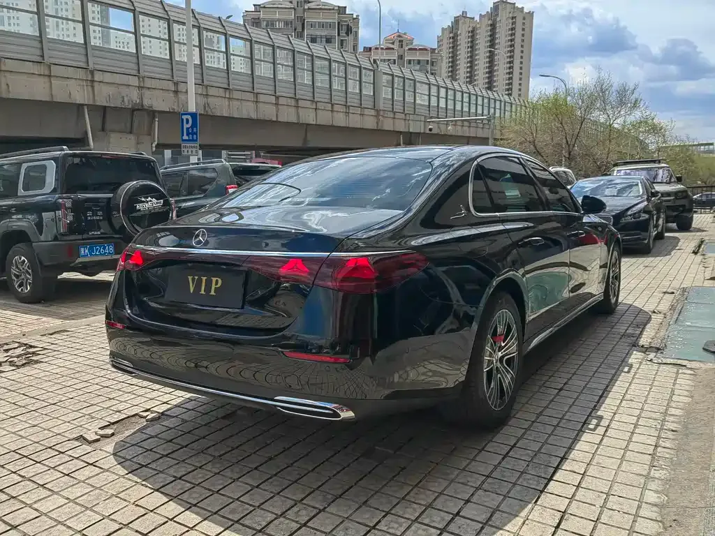 Mercedes-Benz E-Class 2025 из CN, фото 7