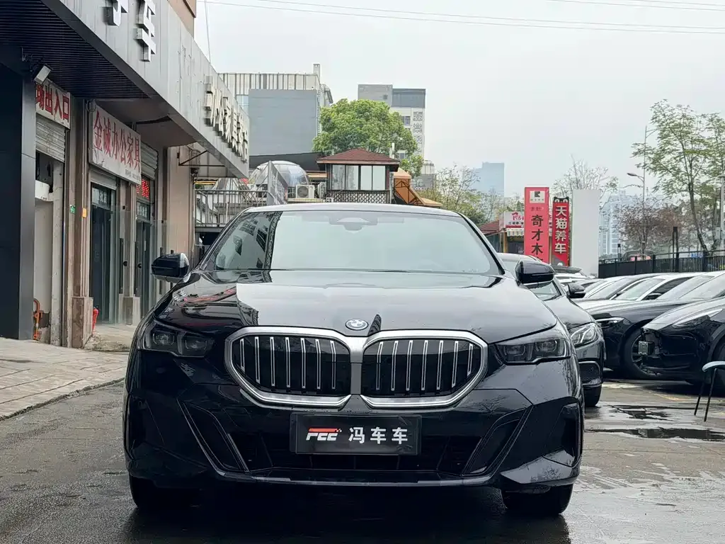 BMW i5 2026 из CN, фото 6
