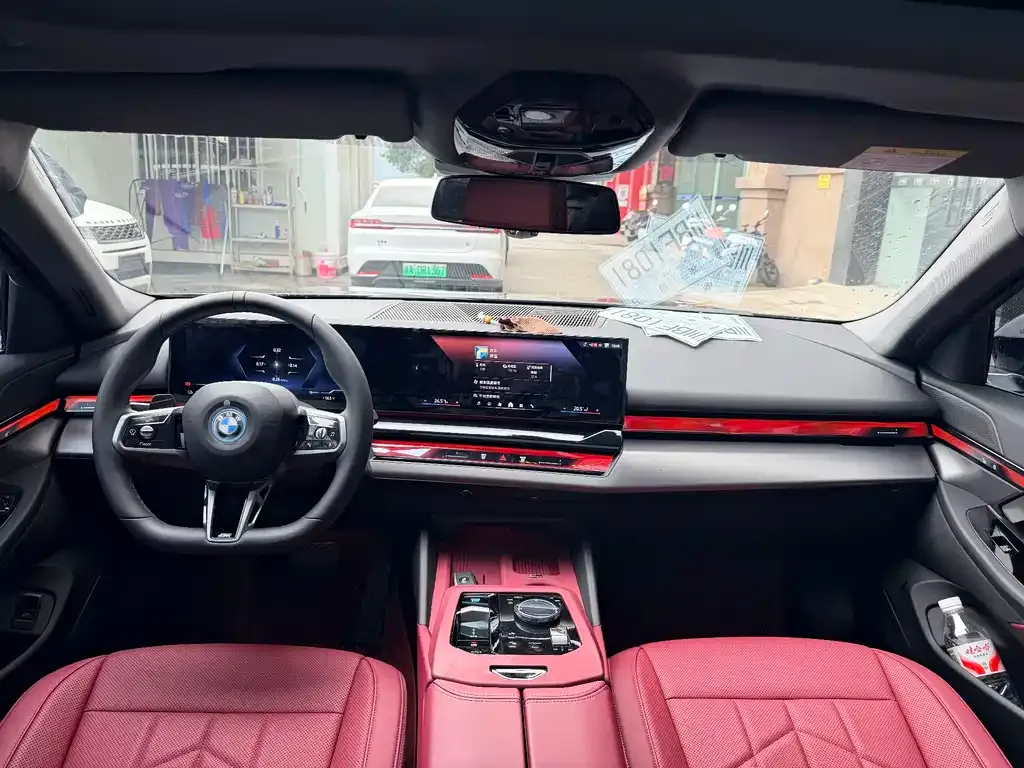 BMW i5 2026 из CN, фото 10
