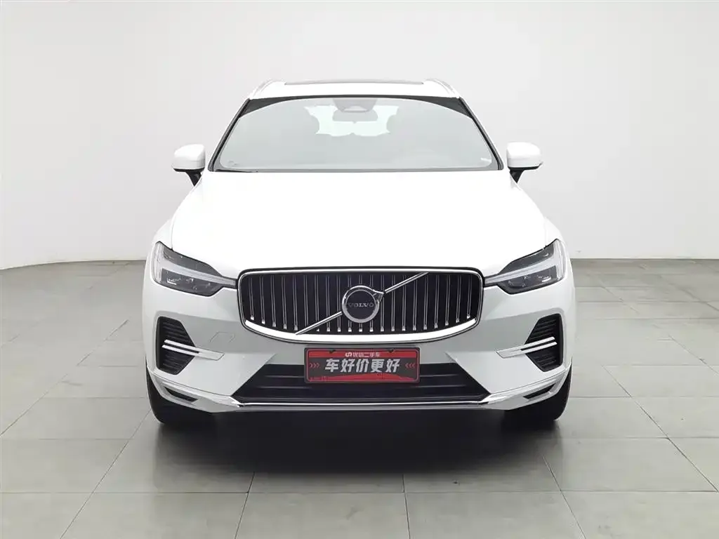 Volvo XC60 — фото 7