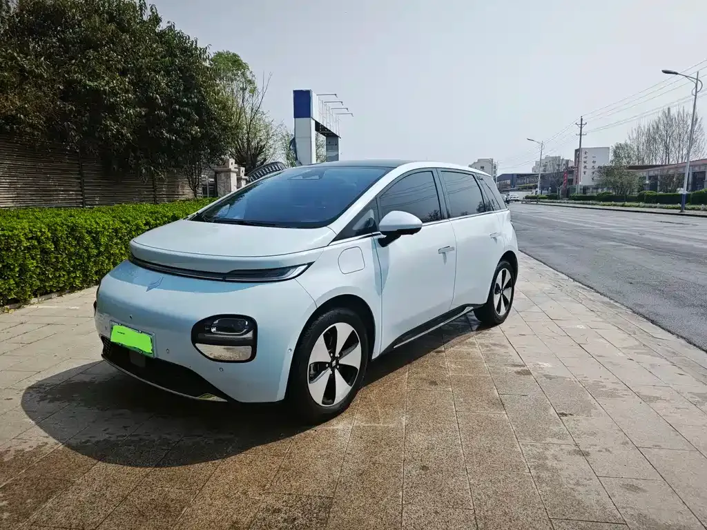 Baojun Yunduo