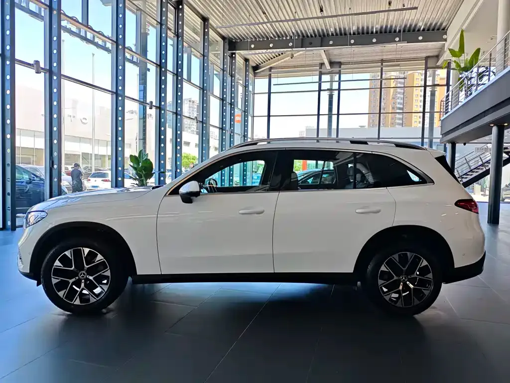 Mercedes-Benz GLC — фото 3