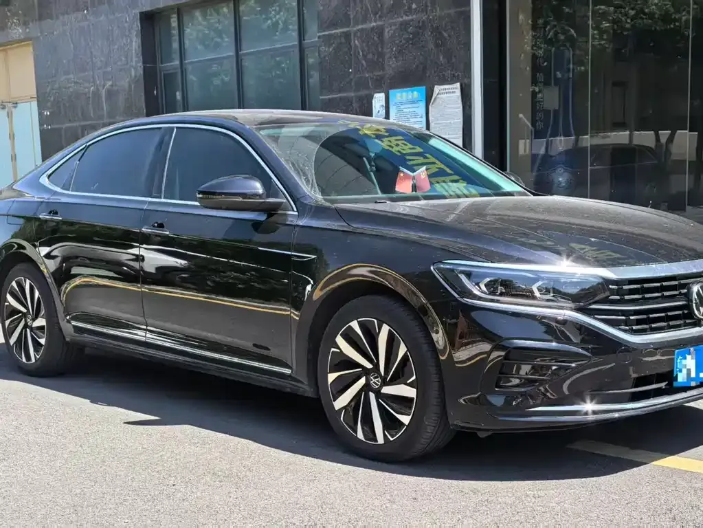 Volkswagen Passat — фото 6