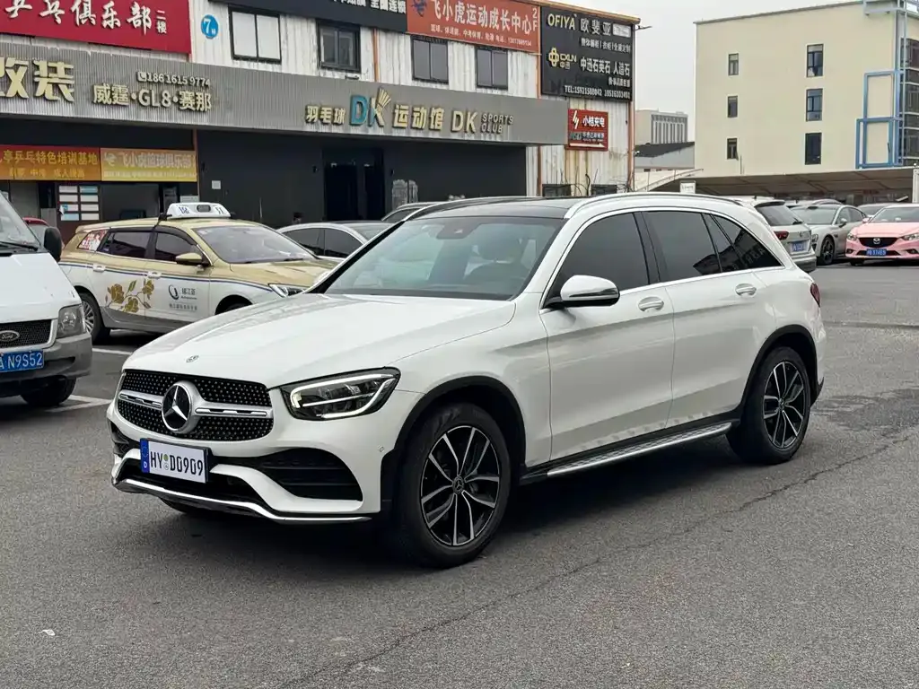 Mercedes-Benz GLC — фото 1