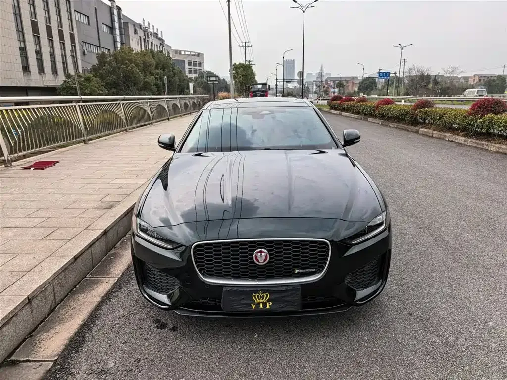 Jaguar XEL — фото 4