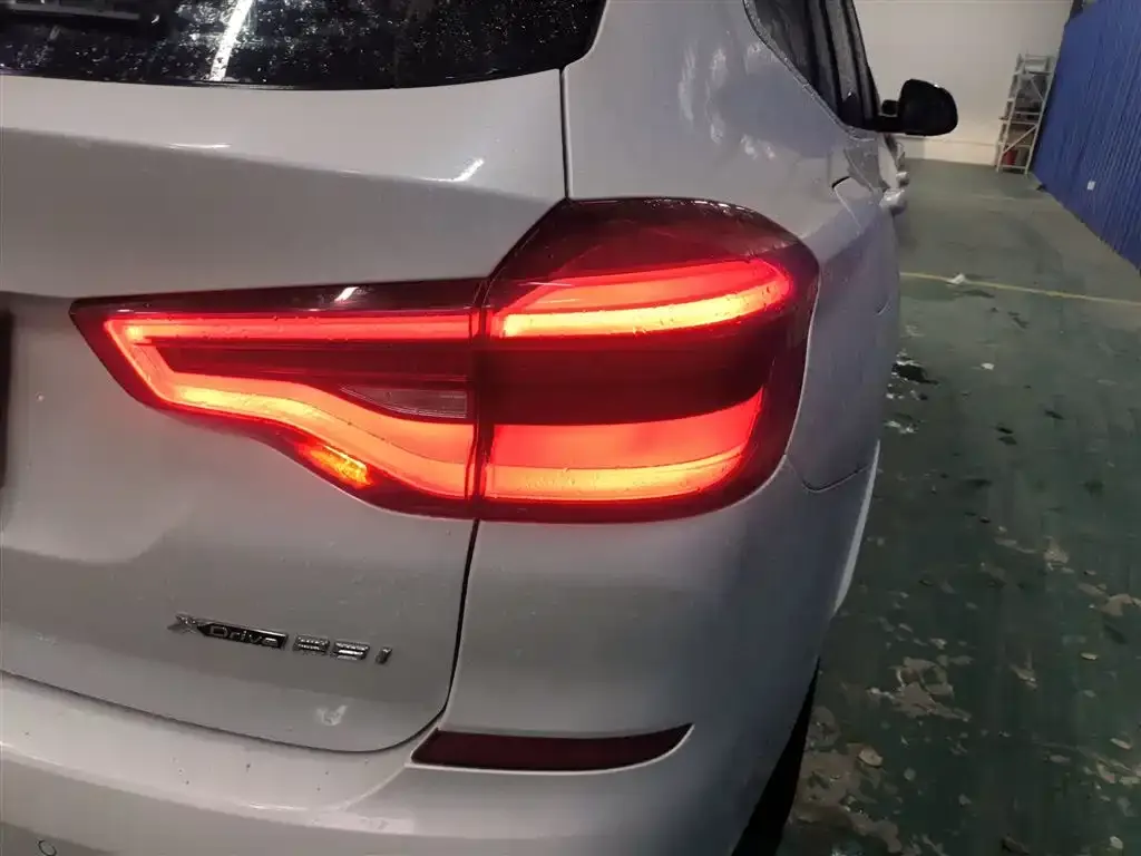 BMW X3 — фото 3